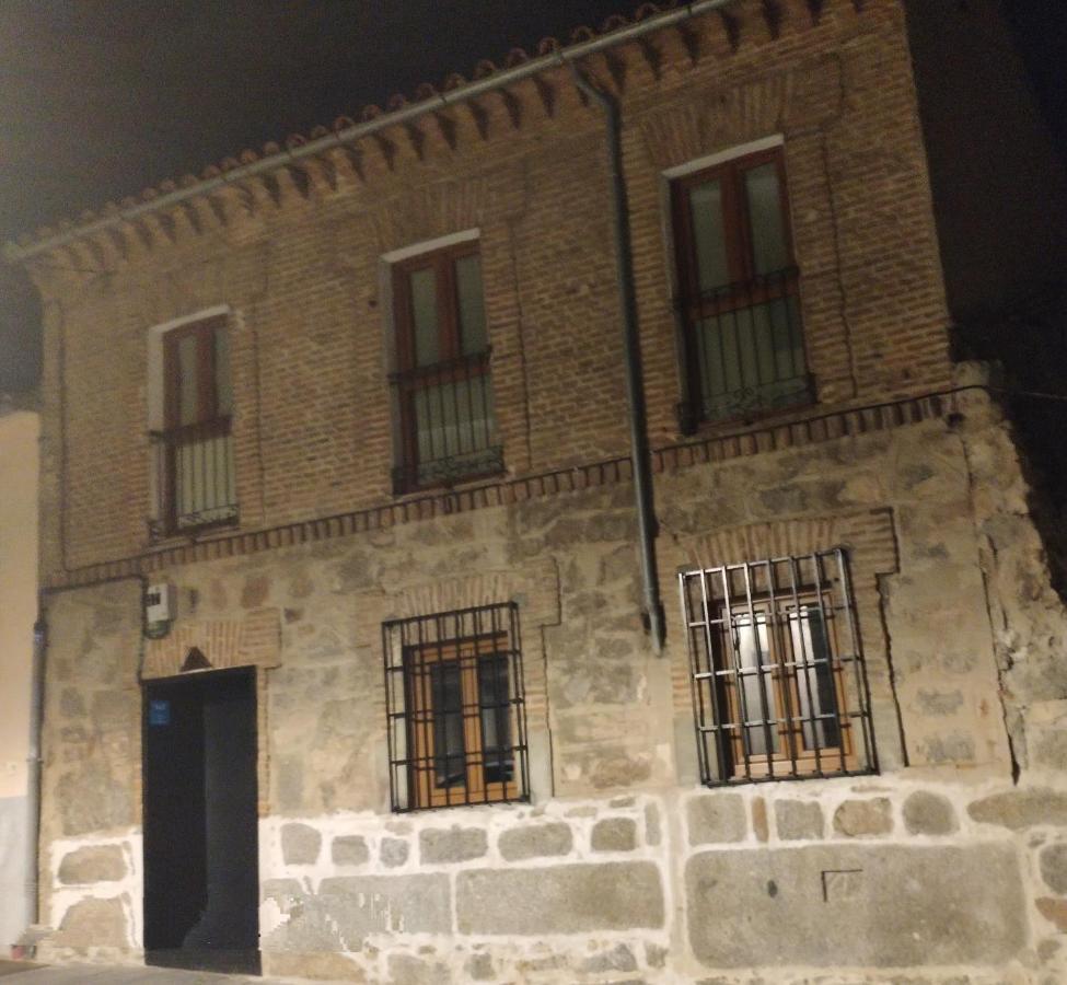 Los Tres Monos Ávila Buitenkant foto